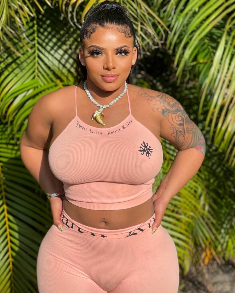 KKVSH Mikayla Saravia Net Worth and Biography, Career 2022 Ceetimax
