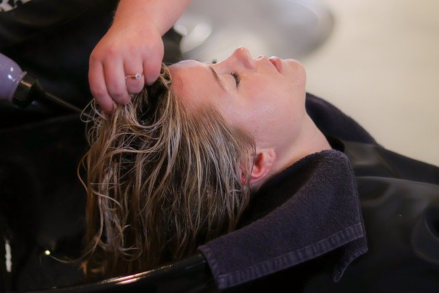 Hair lice prevention, treatment and causes.