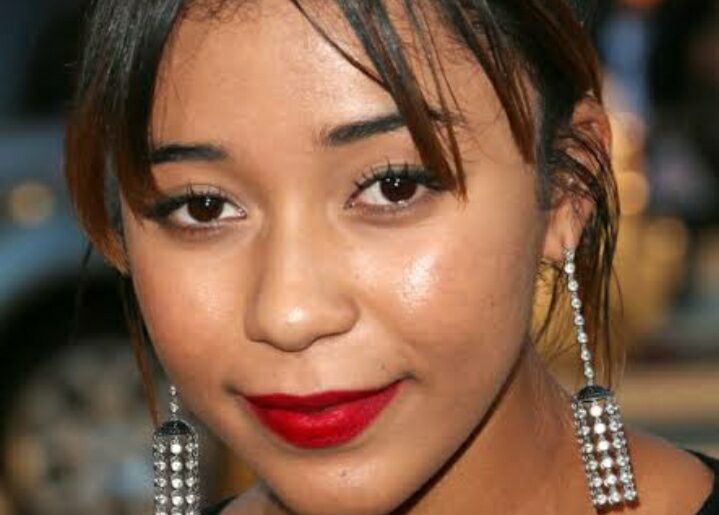 Zoë Soul Borde Net Worth, Biography, Age, Wiki, Actress