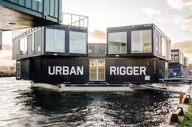 Shipping Containers Transformed Into Luxury Homes at Low Costs