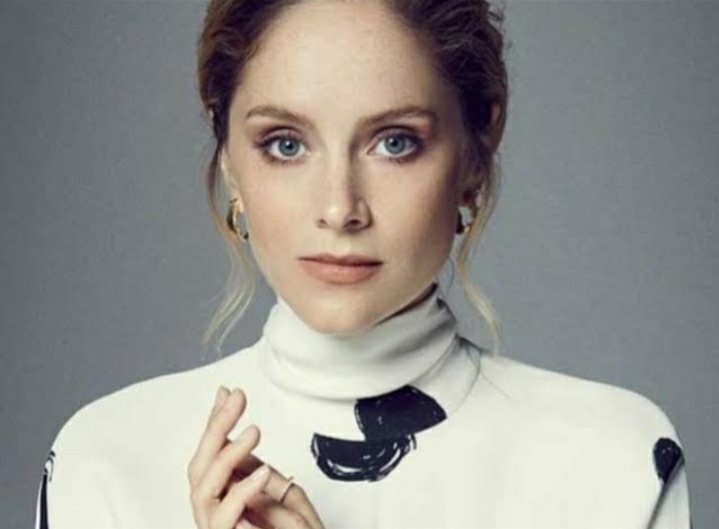Sophie Rundle Biography and Net Worth