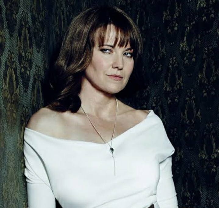 Lucy Lawless Net Worth, Biography, Age, Husband, Career