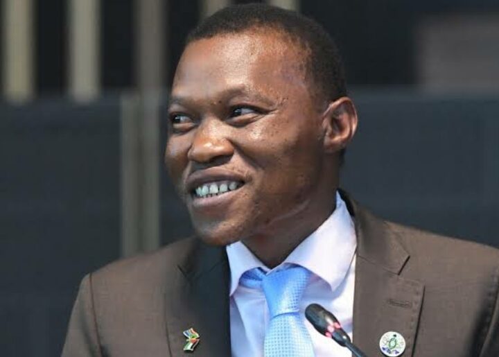 Kabelo Gwamanda Biography, Net Worth, Age, Wiki, Wife, Children, Career