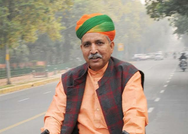 Arjun Ram Meghwal Bio, Age, Education, Parents, Wife, Net worth