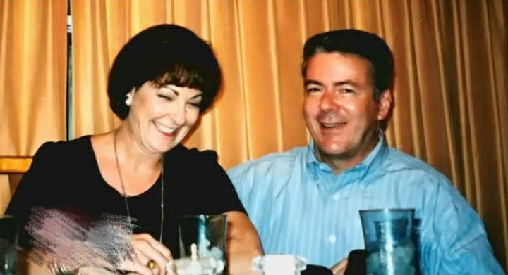 Bob Ward former isleworth millionaire; biography, age, wife, career