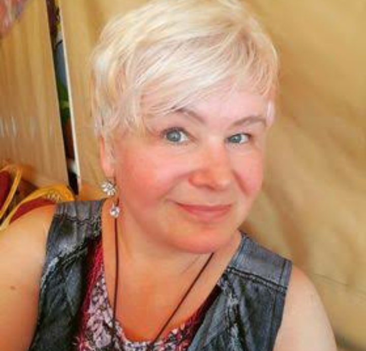 Daisy Connolly Biography, Net Worth, Age, Career; Billy Connolly's daughter
