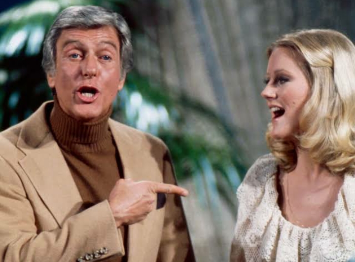 Stacy Van Dyke Net Worth and Biography, Age, Dick Van Dyke's Daughter