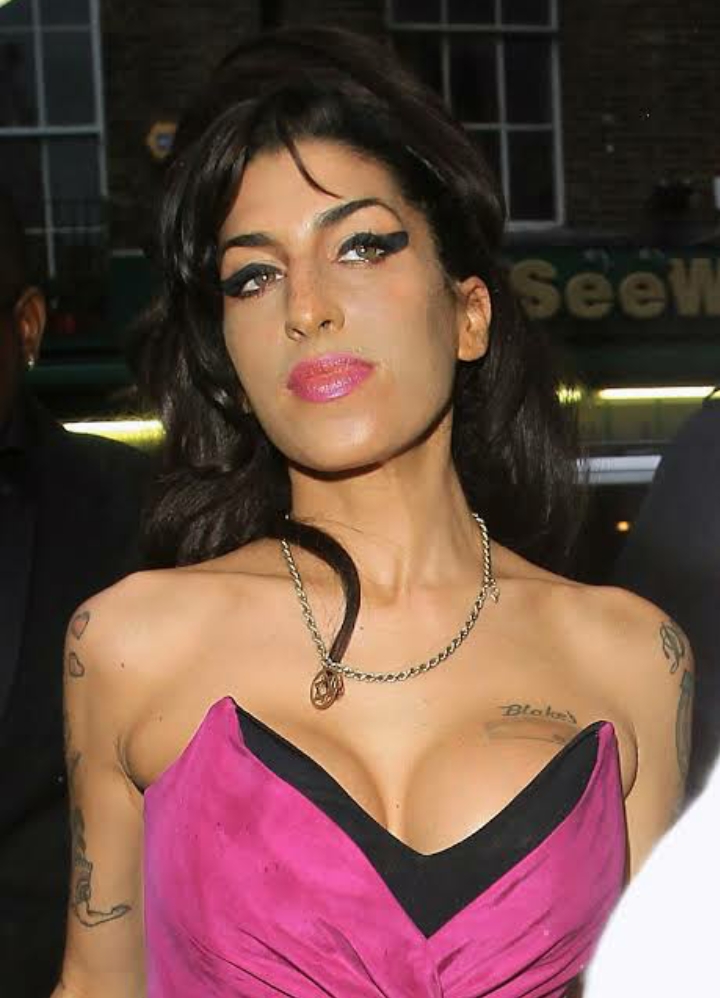 Amy Winehouse Cause of Death: Net Worth and Biography, Age, Family