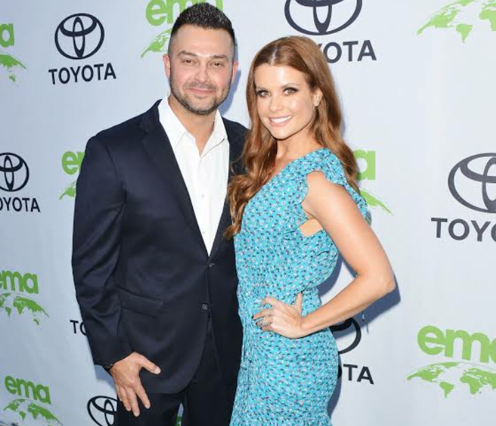 How Much is JoAnna Garcia Swisher Net Worth Today, husband, children, age